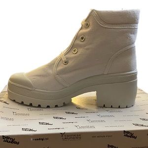 Size 5.5 Canvas Boots by Chinese Laundry
